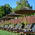Park By Radisson & Hotel