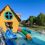 Park By Radisson & Hotel