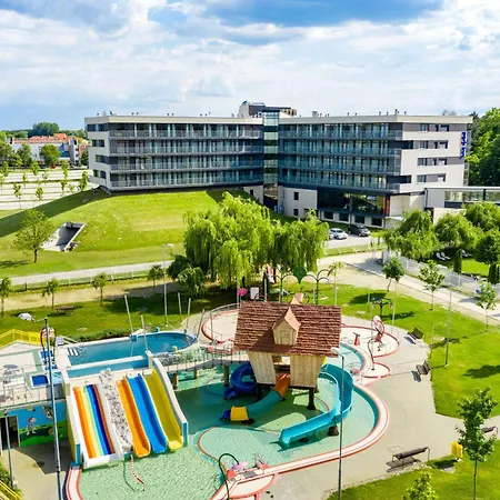 Park By Radisson & Hotel