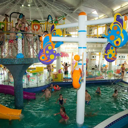 Park By Radisson & Ξενοδοχείο 4*