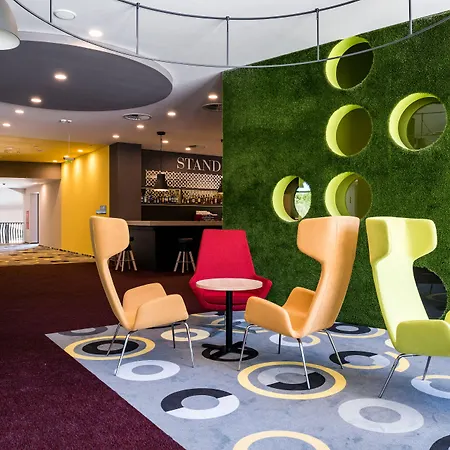 Park By Radisson & 4* زلاكاروس