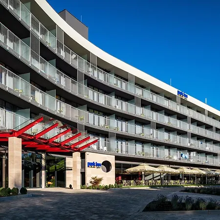 ホテル Park By Radisson & 4*