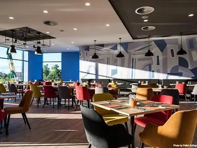 Park By Radisson & 4*