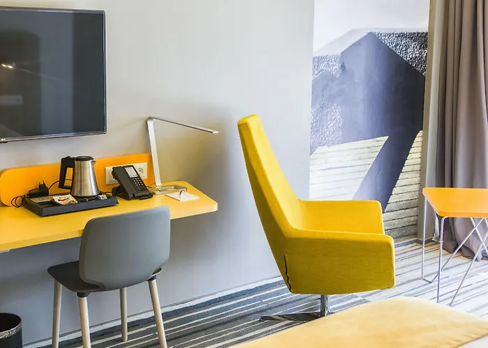 Hotel Park By Radisson & 4*